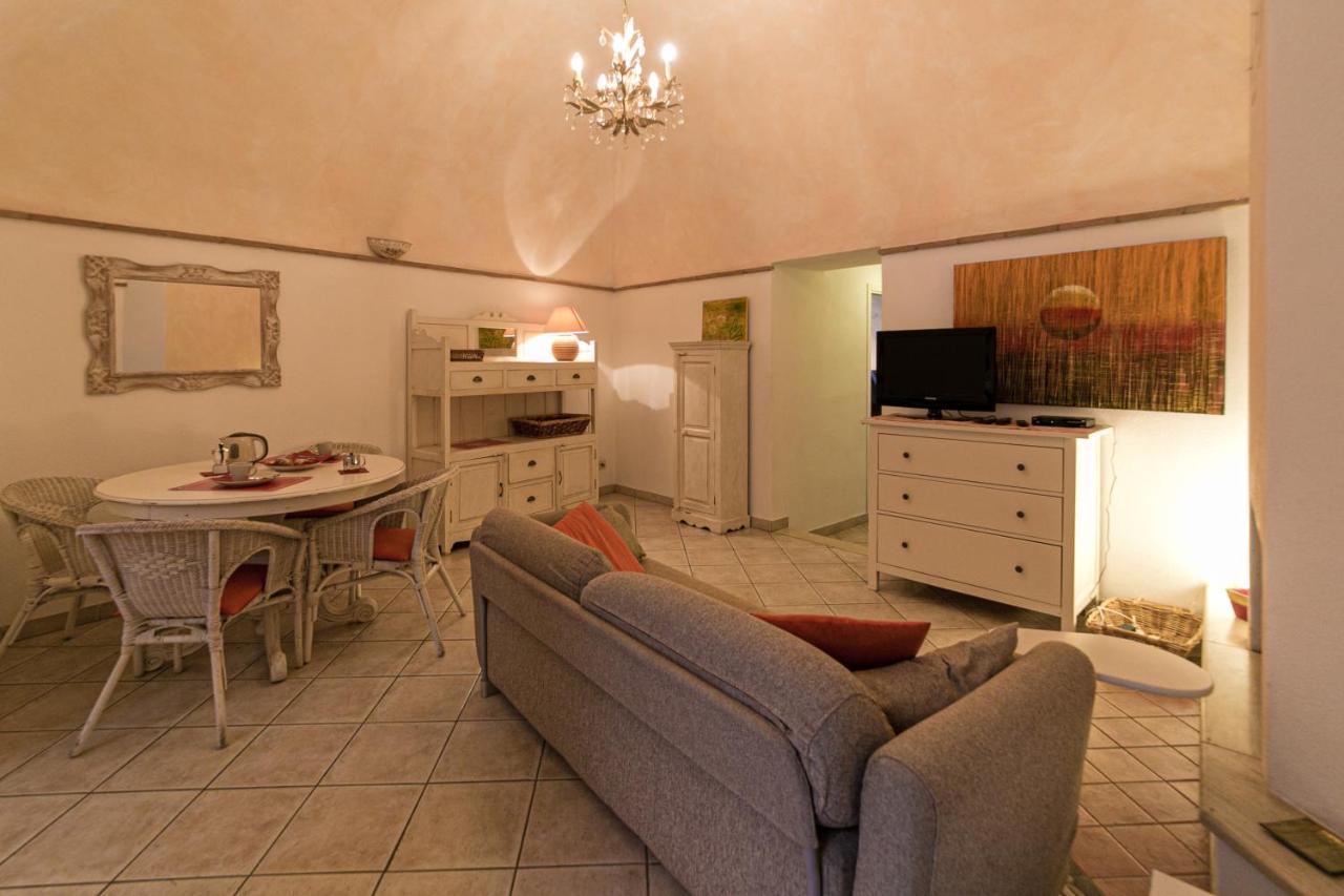 Nice Apartment Porto Santo Stefano  Exteriör bild